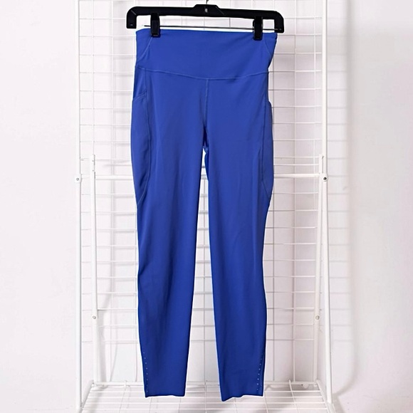 LULULEMON 33” Leggings Side and Hidden Inner Pockets Blue size 6 - Picture 2 of 9